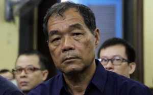 Đại gia Trầm Bê đang ở tù vẫn bị khởi tố do liên quan tới "siêu lừa" Dương Thanh Cường