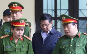 Số tiền khủng 3 nhà mạng hưởng lợi trong vụ đánh bạc nghìn tỷ do 2 cựu tướng "bảo kê"