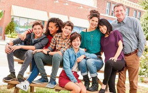 Nam diễn viên đóng phim Disney Channel bị bắt giam và sa thải vì gạ tình thiếu niên 13 tuổi