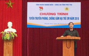 Hiệu trưởng dâm ô nam sinh từng “tuyên chiến” với nạn xâm hại trẻ em