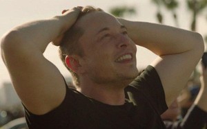 Một bà chị chỉ trích Elon Musk vì "sao không dành tiền phóng tên lửa để đi từ thiện", ngay lập tức bị cư dân mạng lên án