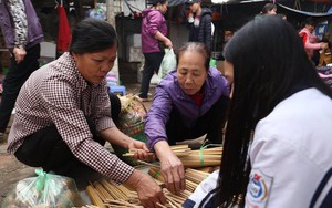 Phiên chợ cuối năm đậm chất Đồng bằng Bắc Bộ