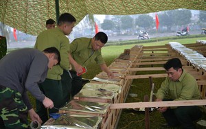 Trận địa pháo hoa tại Hà Nội trước khoảnh khắc Giao thừa