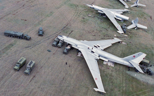 Ảnh: Myasishchev M-4, đối thủ đáng gờm của pháo đài bay B-52