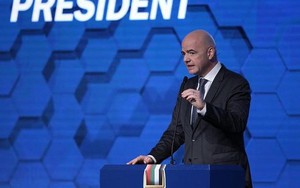 Chủ tịch FIFA G.Infantino nói gì về nạn 'cò' bóng đá?