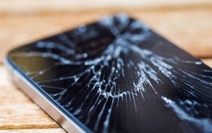 Vật liệu cứng tự liền lại khi bị xước, tương lai cho y khoa và màn hình điện thoại