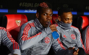Bắt Pogba ngồi ngoài, Mourinho còn dám mở miệng chê Pep Guardiola "đốt tiền"?