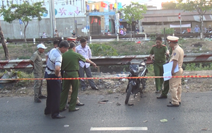 Nam thanh niên tử vong cạnh xe máy, có vết cứa ở cổ