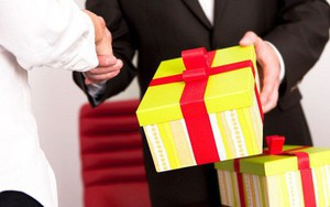 Cả nước chưa phát hiện việc tặng quà Tết 2018 trái quy định