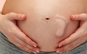 Có thể bạn chưa biết: lực đạp của bào thai lên bụng mẹ là bao nhiêu?