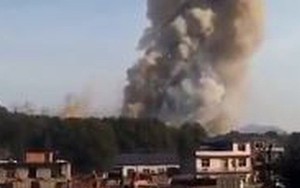 Video: Xưởng pháo hoa Trung Quốc nổ tung trước Tết