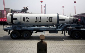 Triều Tiên sẽ phô diễn vũ khí bất ngờ gì trong cuộc diễu hành sắp tới?
