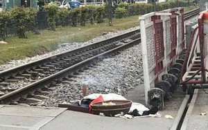 Một người tử vong do tàu hỏa đâm ở Hà Nội