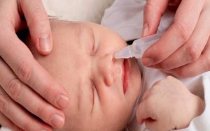 Cảnh báo lạm dụng thuốc nhỏ mũi có corticoid