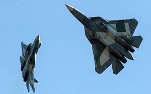 Lộ các thông tin về hợp đồng tiêm kích tàng hình Su-57 PAK-FA đầu tiên