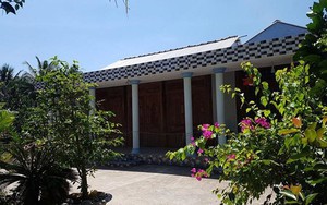 Vụ bóp cổ cô giáo ở Bến Tre: Mẹ học sinh 'cá biệt' nói gì?
