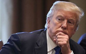 Thay thế một loạt cố vấn cấp cao, chính quyền Trump ngày càng khó đoán