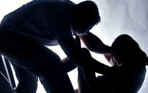 Đang chờ xe buýt, nữ sinh bị bắt cóc cưỡng bức, sát hại dã man