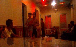 Chủ quán karaoke trá hình tổ chức mua bán dâm