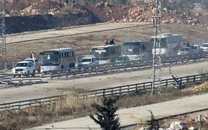 Phiến quân tấn công đoàn xe di tản thường dân khỏi Đông Ghouta