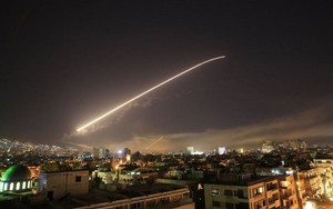 Nếu cuộc tấn công Syria là sao băng quét qua bầu trời Damascus, ai sẽ cười đến cuối cùng?