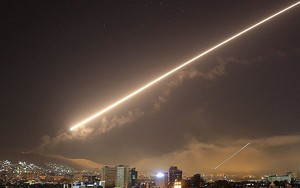 Syria trao tận tay Nga 2 tên lửa tối tân của liên quân - Tên lửa mới, đẹp bị "tóm sống"?