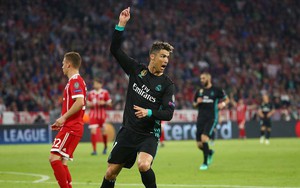 Sợ "gặp vỏ dừa", Ronaldo nổi giận ra yêu sách với Real Madrid