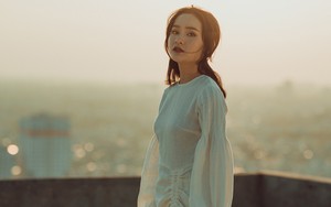 Hiền Hồ hát về câu chuyện tình buồn của chính mình
