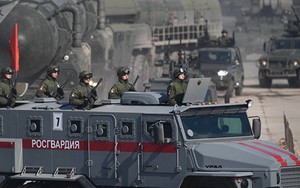 Vũ khí "Quái vật" Nga xuất hiện chớp nhoáng ở Syria sắp lăn bánh trên Quảng Trường Đỏ