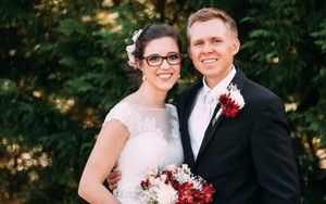 Chồng thức dậy kinh hoàng phát hiện vợ nằm chết trên vũng máu, hung thủ lại là kẻ không ai ngờ