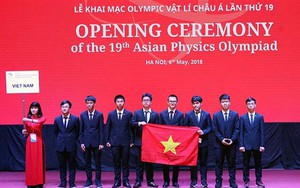 Việt Nam giành 4 Huy chương Vàng Olympic Vật lí châu Á năm 2018