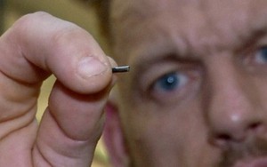 Người Thụy Điển ai cũng cấy con chip này vào tay - phong cách sống của tương lai là đây ư?