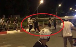 Hai nhóm nhanh niên đuổi chém nhau náo loạn trên phố Hà Nội