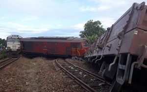 Vụ 2 tàu hỏa đâm nhau ở Quảng Nam: 15h hôm nay thông tuyến đường sắt