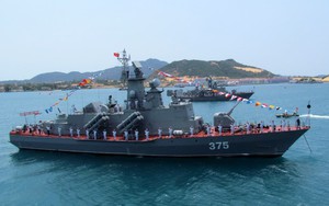 Việt Nam có thể trang bị cho 4 tàu Molniya tiếp theo những vũ khí mới của Karakurt?