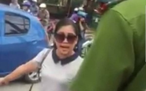 Nữ tài xế nói "con người không quan trọng” tố công an thiếu khách quan