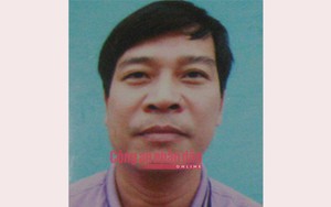 Nguyên Phó trưởng Chi Cục THADS bán tài sản của đương sự để trả nợ cá độ bóng