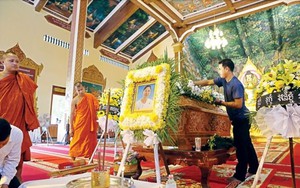 Nghi vấn về vụ tai nạn làm Hoàng thân Campuchia Ranariddh trọng thương, vợ tử nạn