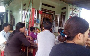 Mang dao đi tìm vợ, đâm chết em vợ