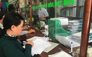 Trả sổ BHXH cho người lao động: Nhiều người sợ mất