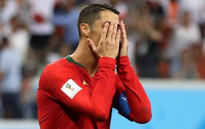 Đá hỏng penalty, Ronaldo trở thành "nạn nhân" của kỷ lục World Cup