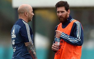 HLV Argentina đã có cách giúp Messi ‘thông nòng’