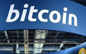 Facebook bỏ lệnh cấm, cho phép quảng cáo Bitcoin và tiền mã hóa trở lại