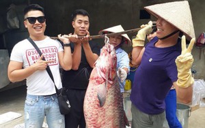 Cá trắm đen siêu khủng ở Yên Bái gây xôn xao trên mạng xã hội