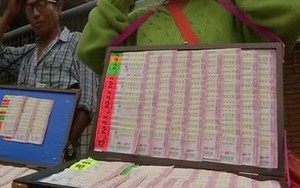 Người Thái Lan mua xổ số theo vụ đội bóng nhí mắc kẹt
