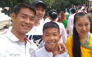 Vụ giải cứu đội bóng Thái Lan: Không ai ngạc nhiên khi vị huấn luyện viên ra cuối cùng