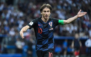 Chỉ trích báo chí Anh "tiêm thuốc độc" cho Tam Sư, Modric khiến ối chuyên gia giật mình