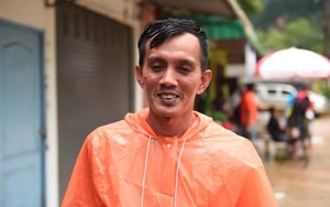 Những người hùng rời đi sau khi hoàn thành “nhiệm vụ bất khả thi” ở Tham Luang