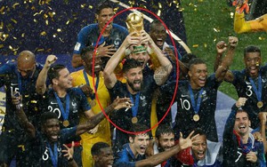 Giroud: Cả World Cup chỉ biết sút trượt, nhưng lúc ăn mừng lại "chọn vị trí" rất tinh tế