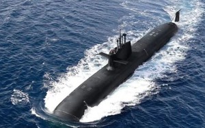 Nghịch lý tàu ngầm không thể nổi của Tây Ban Nha